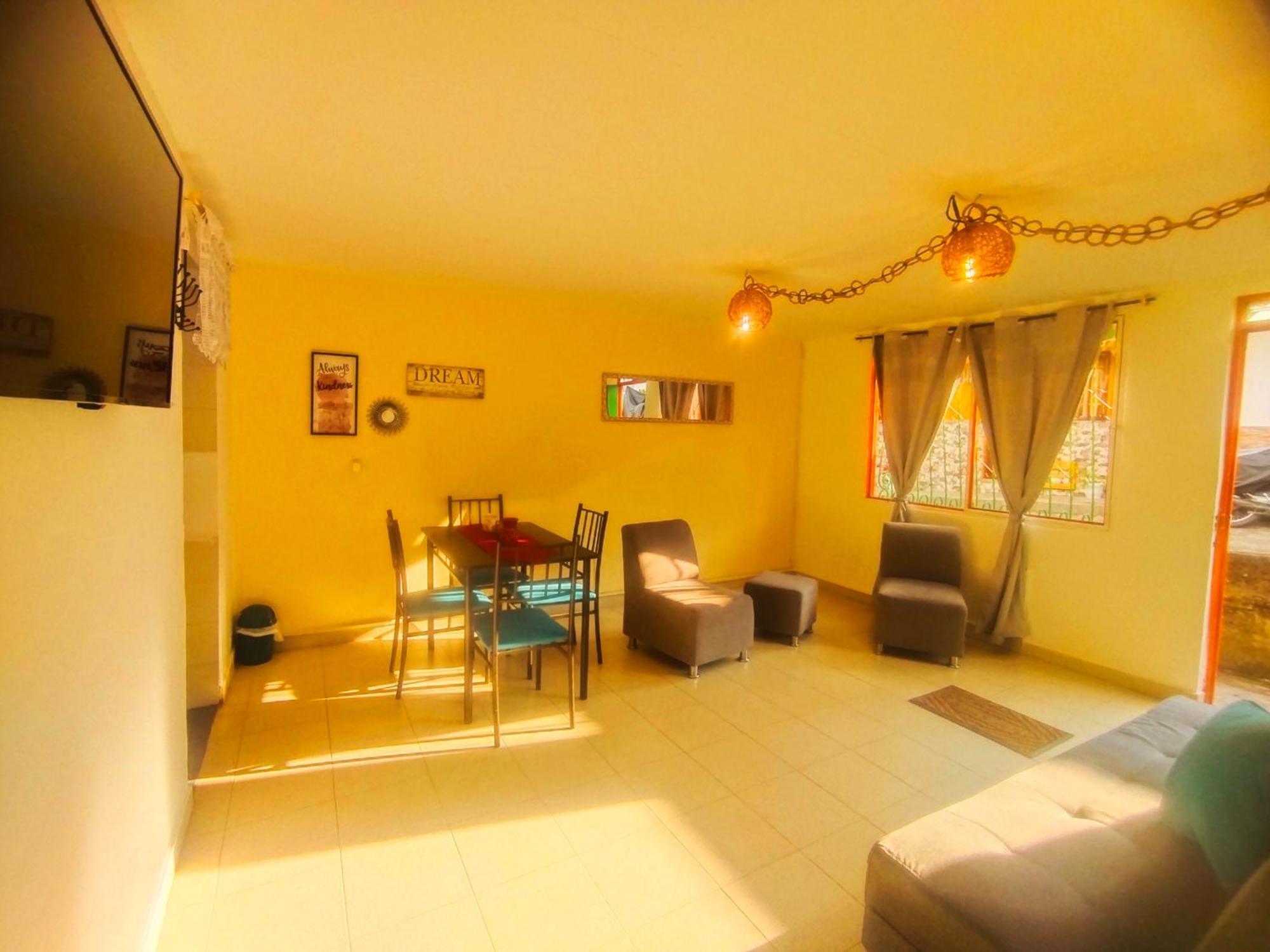 Apartamento Familiar Privado 101 Con Bano Cocina Tv Wifi Sala ซาเลนโต ภายนอก รูปภาพ